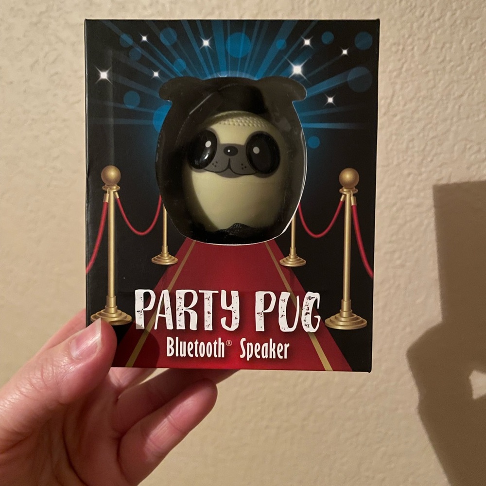 NEW!!!Party pug Bluetooth speaker.